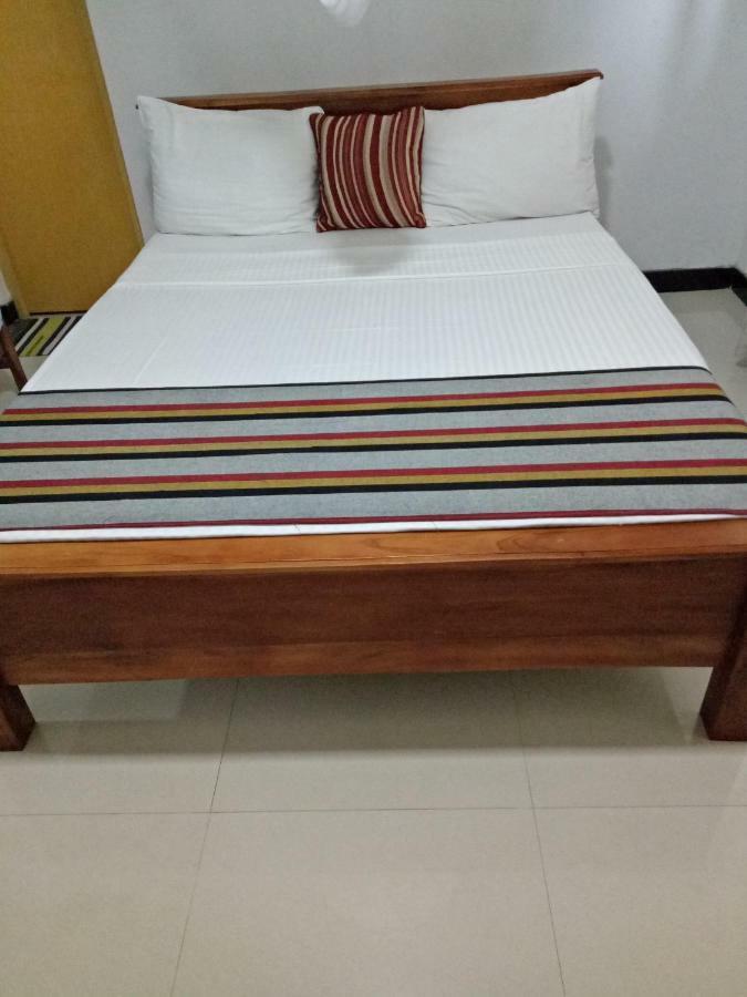 Umaya Holiday Home Anuradhapura Kültér fotó