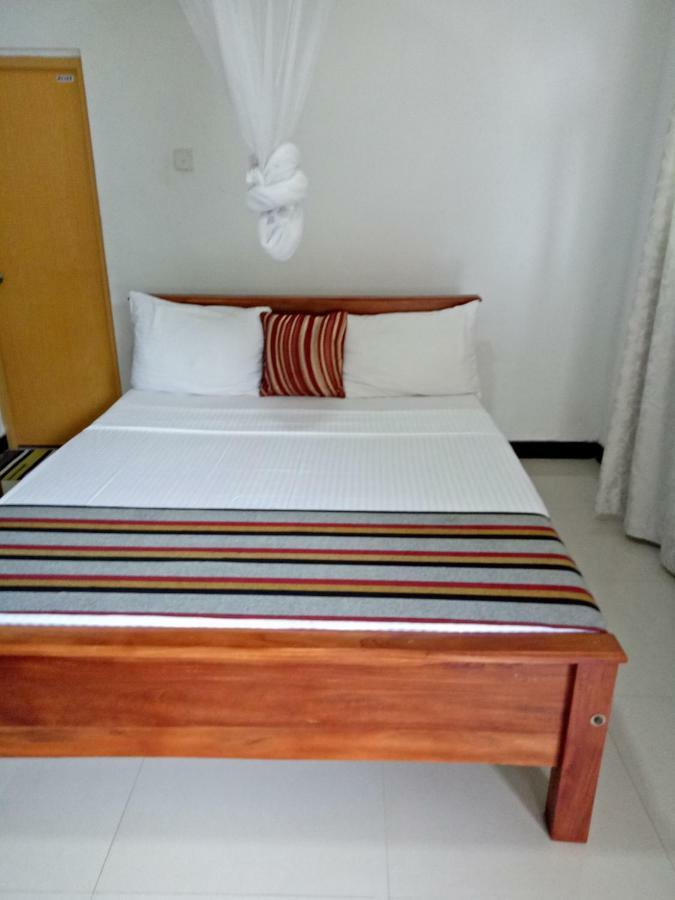 Umaya Holiday Home Anuradhapura Kültér fotó