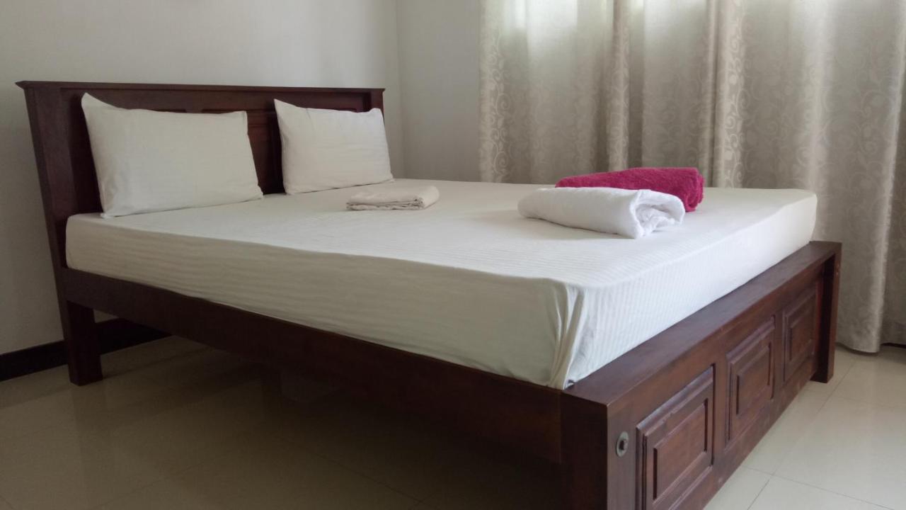 Umaya Holiday Home Anuradhapura Kültér fotó